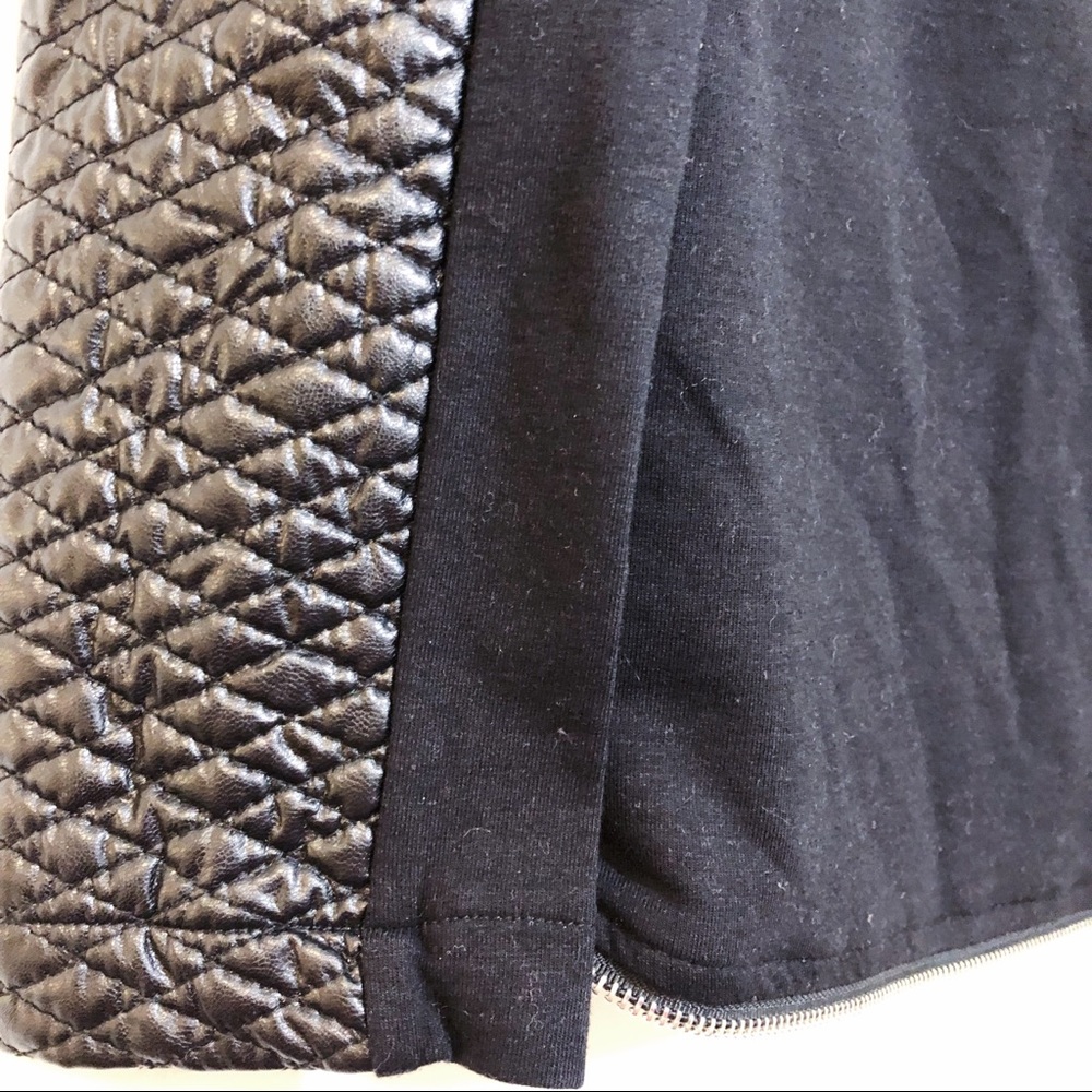 Leather top - Picture 3 of 3